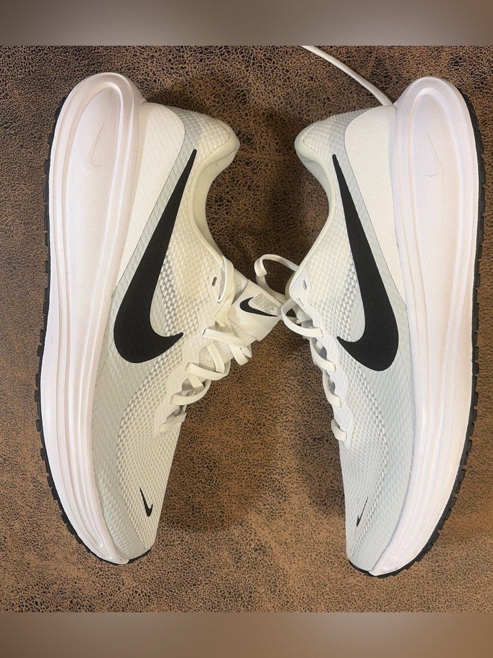 Size 9.5 -Nike Men's Revolution 8 Running Shoes